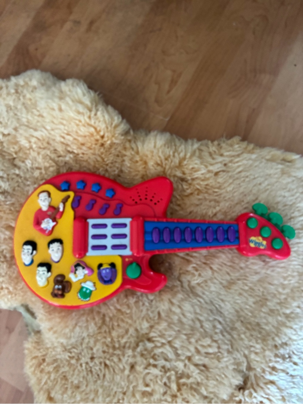 The WIGGLES Guitar